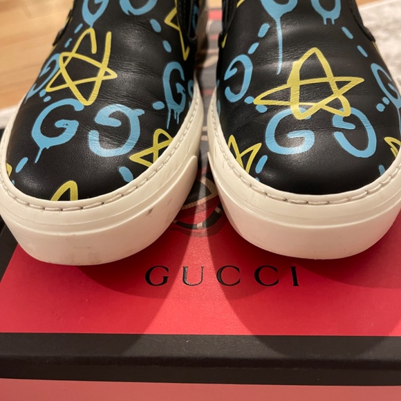 Gucci Limited Edition Black Leather Ghost Slip with Graffiti - Picture 5 of 11